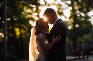 evening-summer-sun-makes-halo-around-beautiful-wedding-couple (1) evening-summer-sun-makes-halo-around-beautiful-wedding-couple (1)